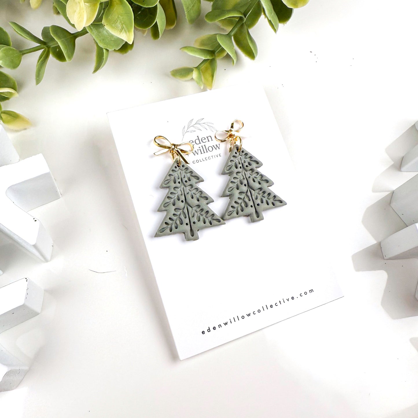 Nordic Christmas Tree Earrings – Handmade Holiday Polymer Clay Jewelry