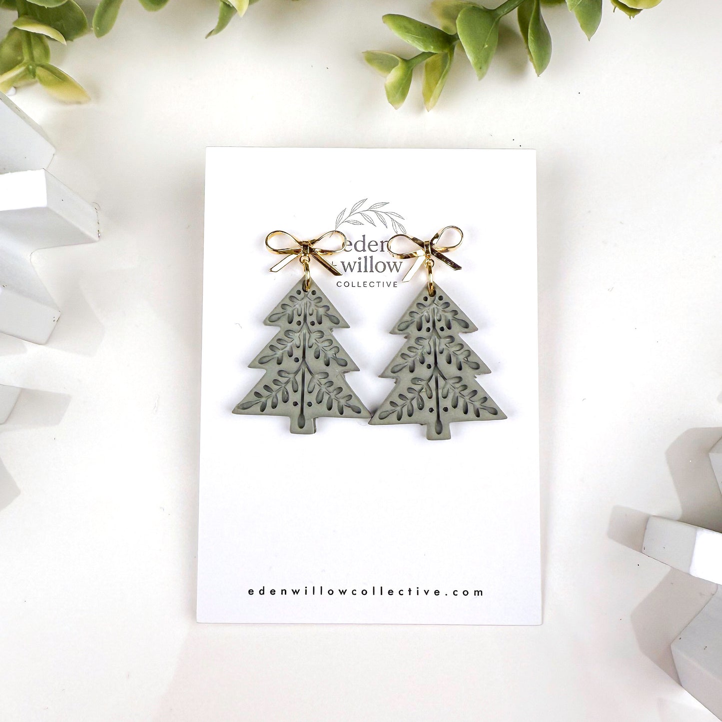 Nordic Christmas Tree Earrings – Handmade Holiday Polymer Clay Jewelry